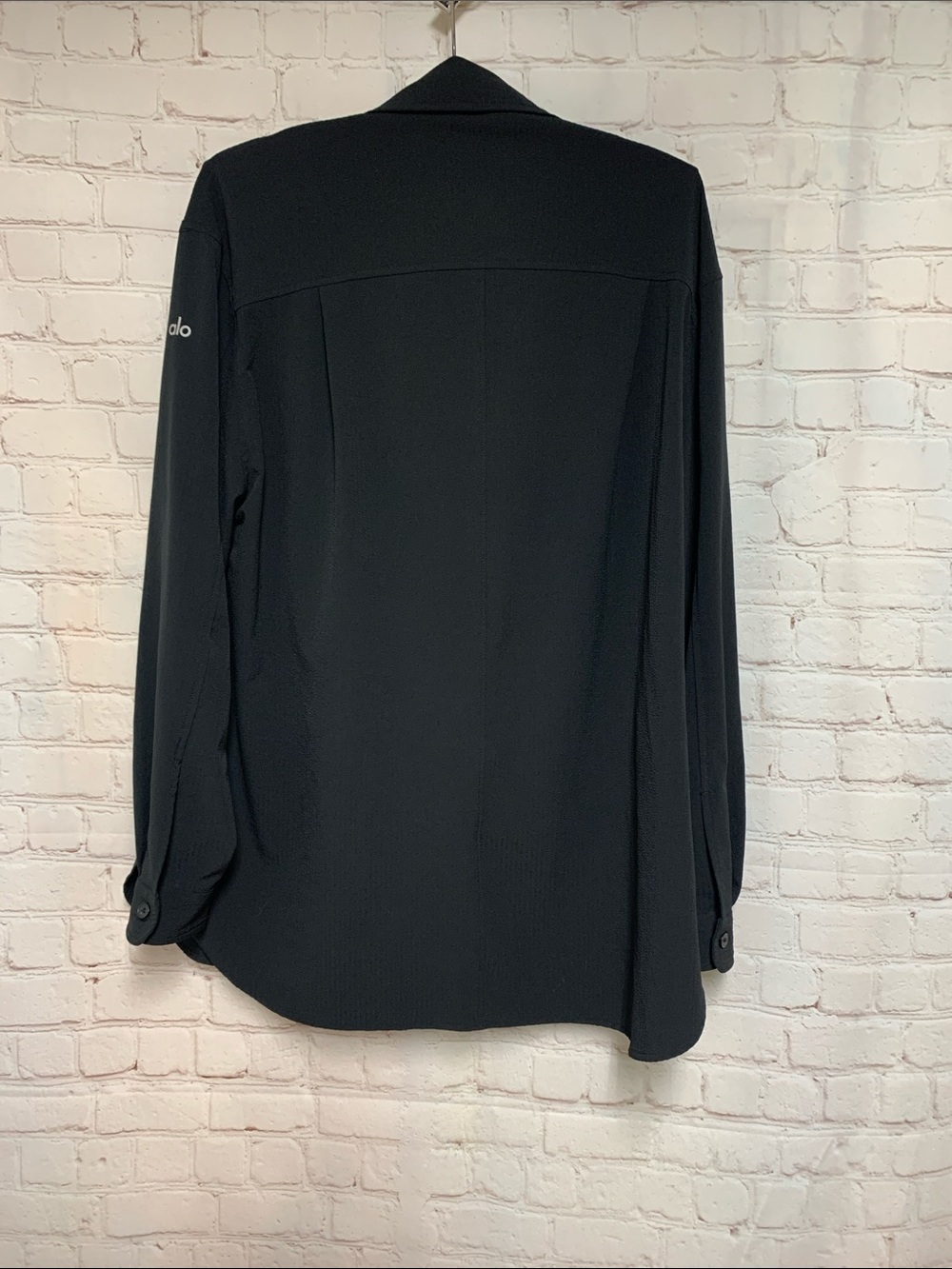 Alo Dreamscape Black Button Generous Shirt Top Size L 44” - Picture 6 of 7